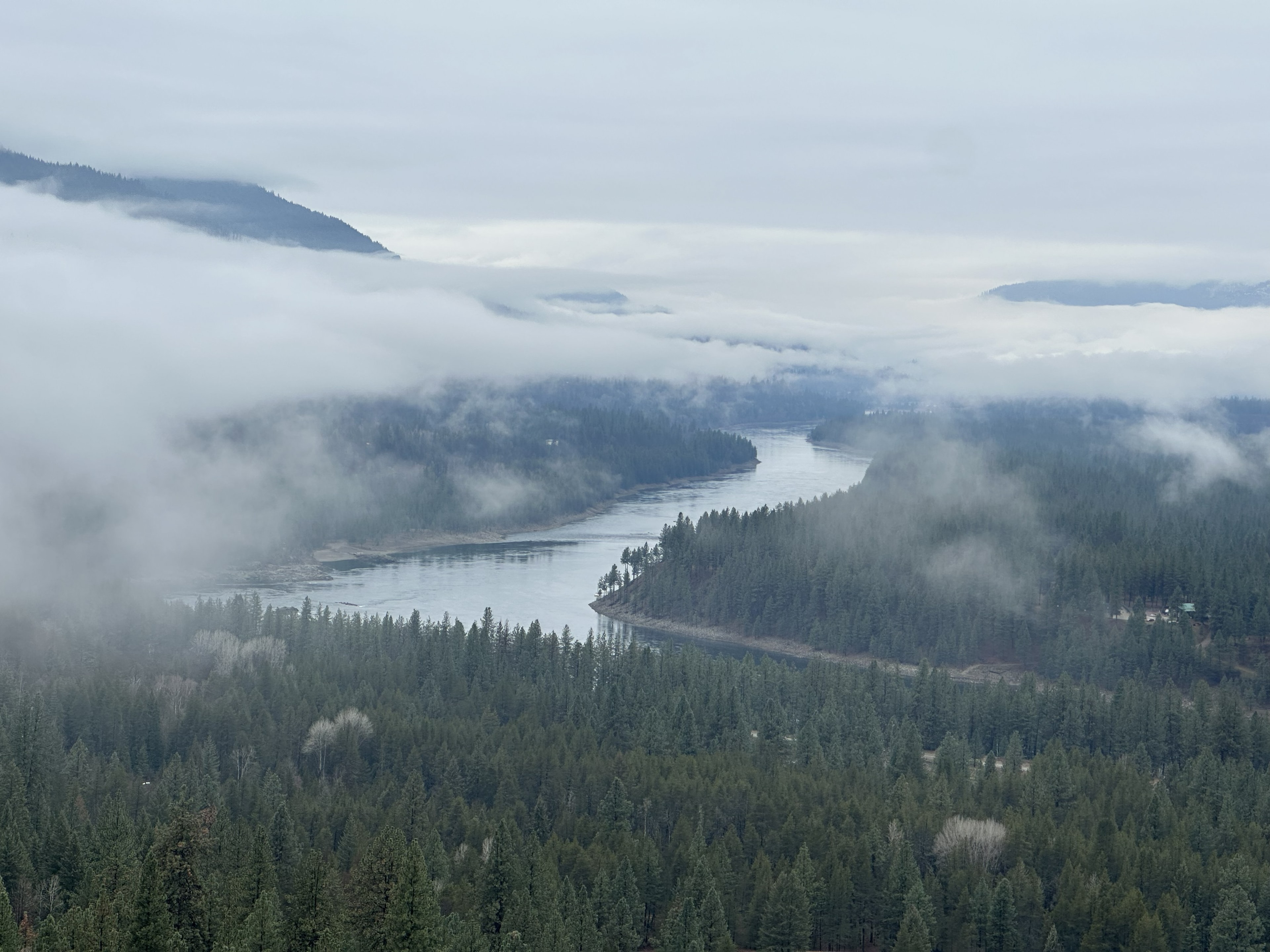 Columbia River Estate — property photograph